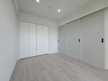 【神奈川県/相模原市中央区清新】レクセルガーデン相模原 洋室