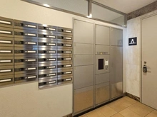 【神奈川県/相模原市中央区清新】レクセルガーデン相模原 メールBOX：宅配BOX