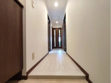 【神奈川県/厚木市岡田】ライツ本厚木 廊下