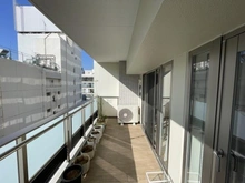 【神奈川県/厚木市中町】エクセレントシティ本厚木駅前 バルコニー