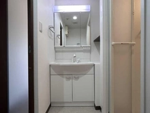 【神奈川県/大和市下鶴間】ダイアパレス鶴間フレックス 洗面室