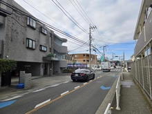 【神奈川県/川崎市麻生区片平】グレイティアコート柿生 前面道路