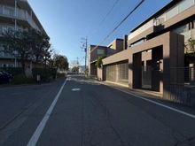 【神奈川県/座間市小松原】南林間ハイライズ 前面道路