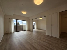 【神奈川県/座間市栗原】 セントレー相武台 LDK：奥：洋室