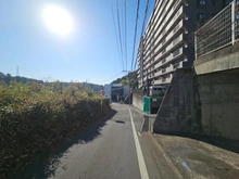 【神奈川県/座間市入谷西】相武台西パークホームズ 前面道路