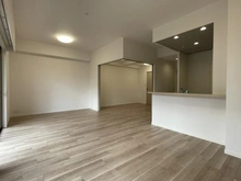 【神奈川県/相模原市中央区相模原】サンアリーナ相模原西門桜通り LDK：(奥)洋室