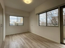 【神奈川県/相模原市中央区相模原】サンアリーナ相模原西門桜通り 洋室