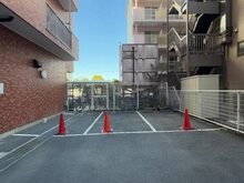 【神奈川県/厚木市中町】シャンボール本厚木 駐車場