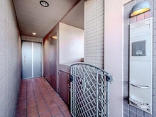 【神奈川県/相模原市南区南台】レクセルガーデン相模大野 ポーチ