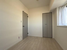 【神奈川県/厚木市妻田東】グランマーレ本厚木 洋室