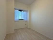 【神奈川県/厚木市妻田東】グランマーレ本厚木 洋室