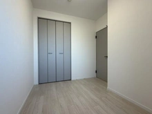 【神奈川県/厚木市妻田東】グランマーレ本厚木 洋室