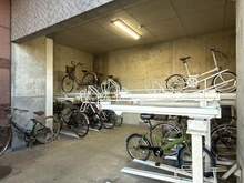 【神奈川県/厚木市妻田東】グランマーレ本厚木 駐輪場