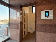 【神奈川県/厚木市妻田東】グランマーレ本厚木 宅配BOX