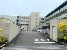 【東京都/町田市三輪緑山】デュオセーヌ緑山 駐車場