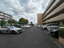 【東京都/町田市南町田】南町田パーク・ホームズ 駐車場