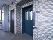 【神奈川県/厚木市水引】コンフォートパレス本厚木 ファーストステージ 共用部：エレベーター