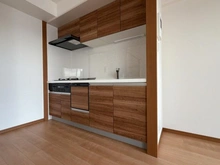 【神奈川県/相模原市南区上鶴間本町】メイツ相模大野 キッチン