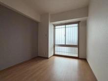 【神奈川県/相模原市南区上鶴間本町】メイツ相模大野 洋室