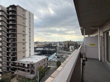 【神奈川県/相模原市南区上鶴間本町】メイツ相模大野 バルコニー