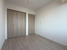 【東京都/町田市成瀬】エステ・スクエア成瀬2番館  洋室