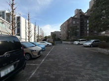 【東京都/町田市成瀬】エステ・スクエア成瀬2番館  駐車場