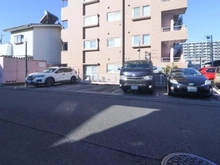 【神奈川県/相模原市中央区南橋本】ロアーブル・サン南橋本 駐車場