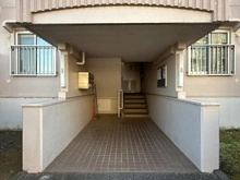 【神奈川県/厚木市岡田】厚木リバーサイド8号棟 アプローチ