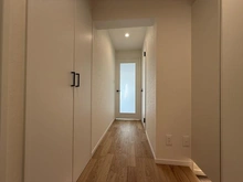 【神奈川県/厚木市岡田】厚木リバーサイド8号棟 廊下