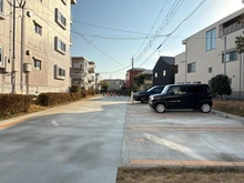 【神奈川県/厚木市岡田】厚木リバーサイド8号棟 駐車場