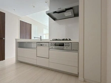 【神奈川県/相模原市南区上鶴間本町】プレシス相模大野 キッチン