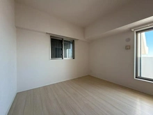 【神奈川県/相模原市南区上鶴間本町】プレシス相模大野 洋室