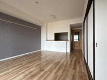 【神奈川県/海老名市河原口】ベルドゥムール海老名弐番館 リビング・ダイニング