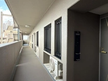 【神奈川県/海老名市河原口】ベルドゥムール海老名弐番館 廊下