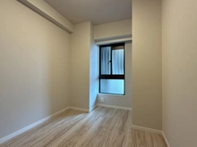 【神奈川県/大和市代官】ウッドコート桜ヶ丘 サービスルーム（納戸）