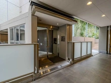 【神奈川県/座間市相模が丘】リビオタワー小田急相模原レジデンス エントランス