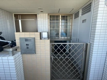 【東京都/町田市南町田】ガーデンセシア 参番館 玄関