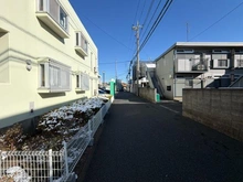 【神奈川県/大和市桜森】ニューファミール桜森 前面道路