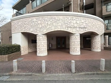 【神奈川県/相模原市南区上鶴間本町】ライオンズヴィアーレ相模大野 エントランス