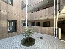 【神奈川県/厚木市妻田北】朝日プラザ本厚木 敷地内