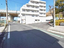 【神奈川県/海老名市上今泉】かしわ台パークハイツ 前面道路