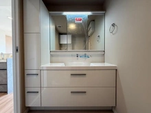 【東京都/町田市小川】グランセリーナ 洗面室：洗面化粧台