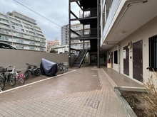 【神奈川県/相模原市中央区相模原】レクハイム相模原 敷地内