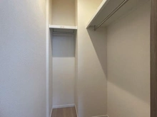 【神奈川県/大和市中央林間】プラウディア中央林間 ウォークインクローゼット