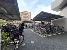 【神奈川県/大和市中央林間】プラウディア中央林間 駐輪場