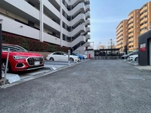 【神奈川県/大和市中央林間】プラウディア中央林間 駐車場