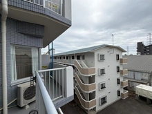 【神奈川県/相模原市中央区東淵野辺】キャッスル相模原 バルコニー
