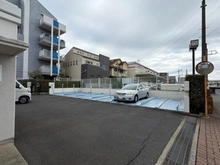 【神奈川県/相模原市中央区東淵野辺】キャッスル相模原 駐車場