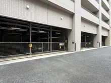 【神奈川県/海老名市中央】ベルドゥムール海老名ルミナス 駐車場