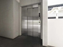 【神奈川県/座間市緑ケ丘】レーベンハイム緑ヶ丘エアーズ 共用部：エレベータ